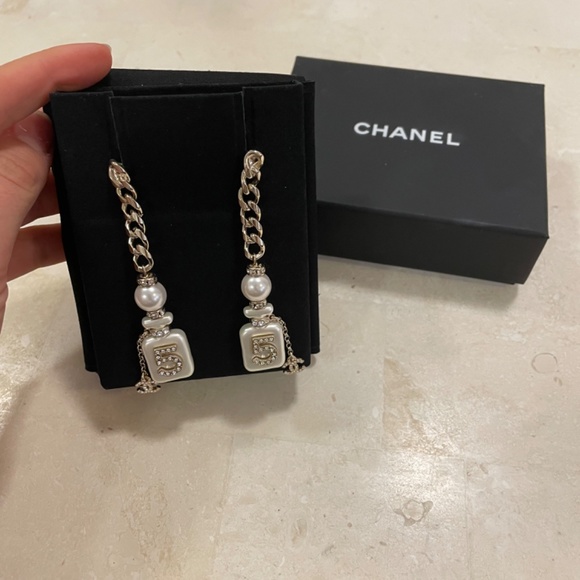 Chanel No 5 Earrings - Picture 2 of 4